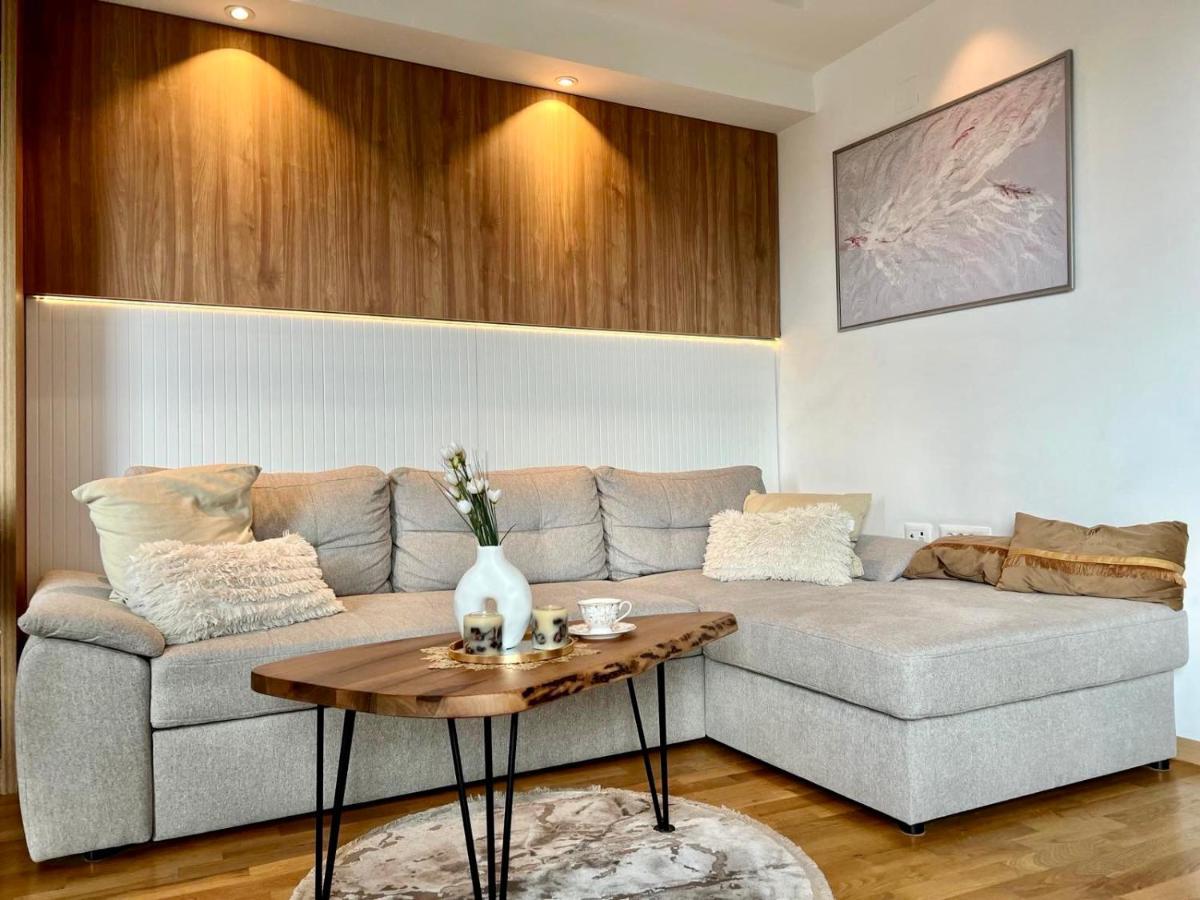 Maria'S Elite Luxury Apartment Skopje Exterior photo